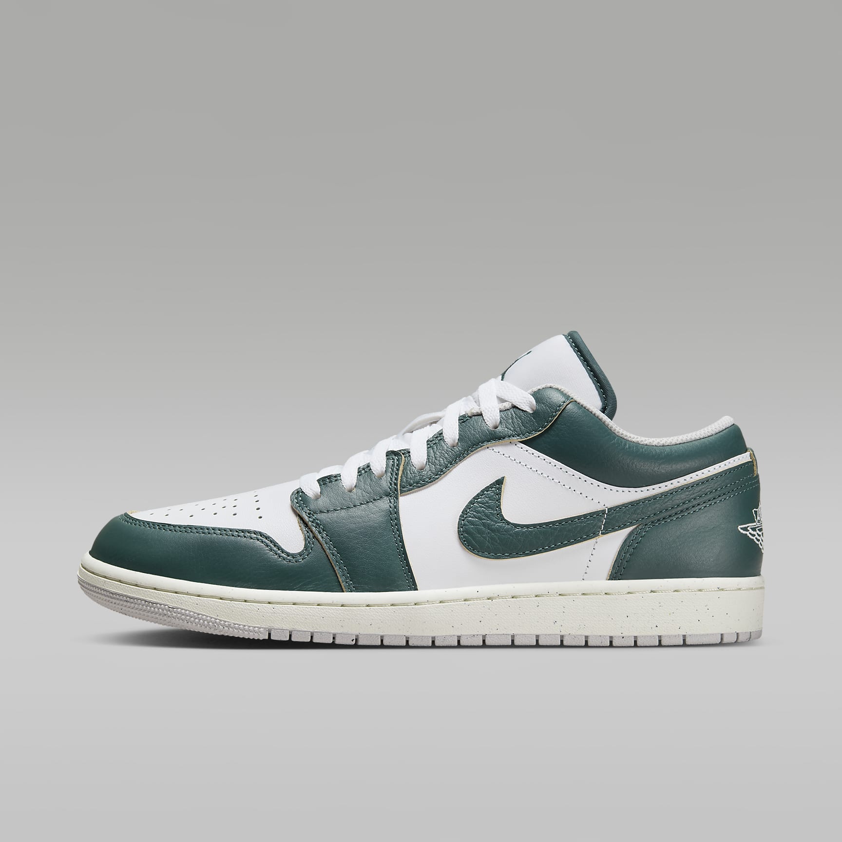 シューズ(男性用) Nike Air Jordan 1 Low G 25cm Air Jordan 1 Low SE Men's Shoes. Nike JP